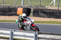 brands-hatch-photographs;brands-no-limits-trackday;cadwell-trackday-photographs;enduro-digital-images;event-digital-images;eventdigitalimages;no-limits-trackdays;peter-wileman-photography;racing-digital-images;trackday-digital-images;trackday-photos